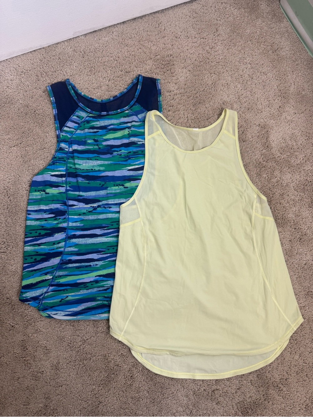 Lululemon Lot of Sculpt Tank Tops size 6